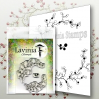 Lavinia -  Berry Wreath With Mini Berries  LAV568